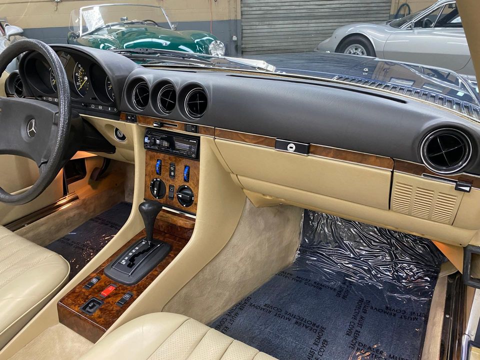 1985 Mercedes-Benz 500 SL