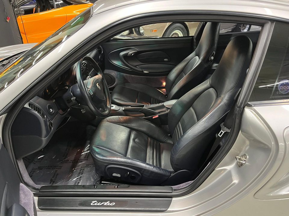 2001 Porsche 911/996 Turbo Coupe