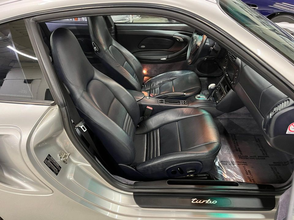 2001 Porsche 911/996 Turbo Coupe