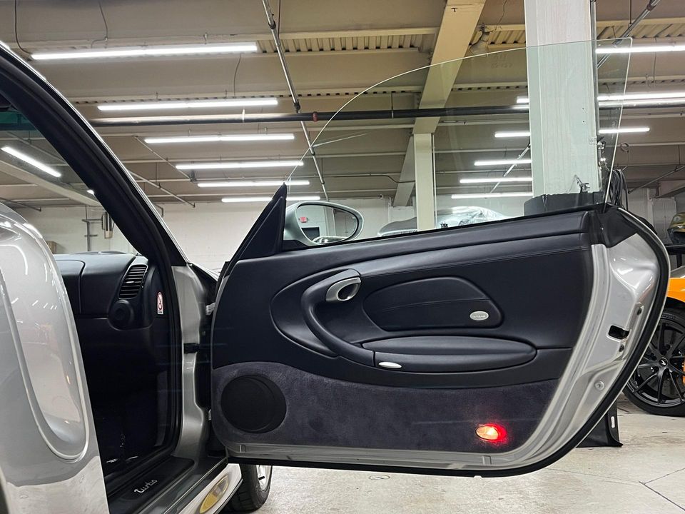 2001 Porsche 911/996 Turbo Coupe