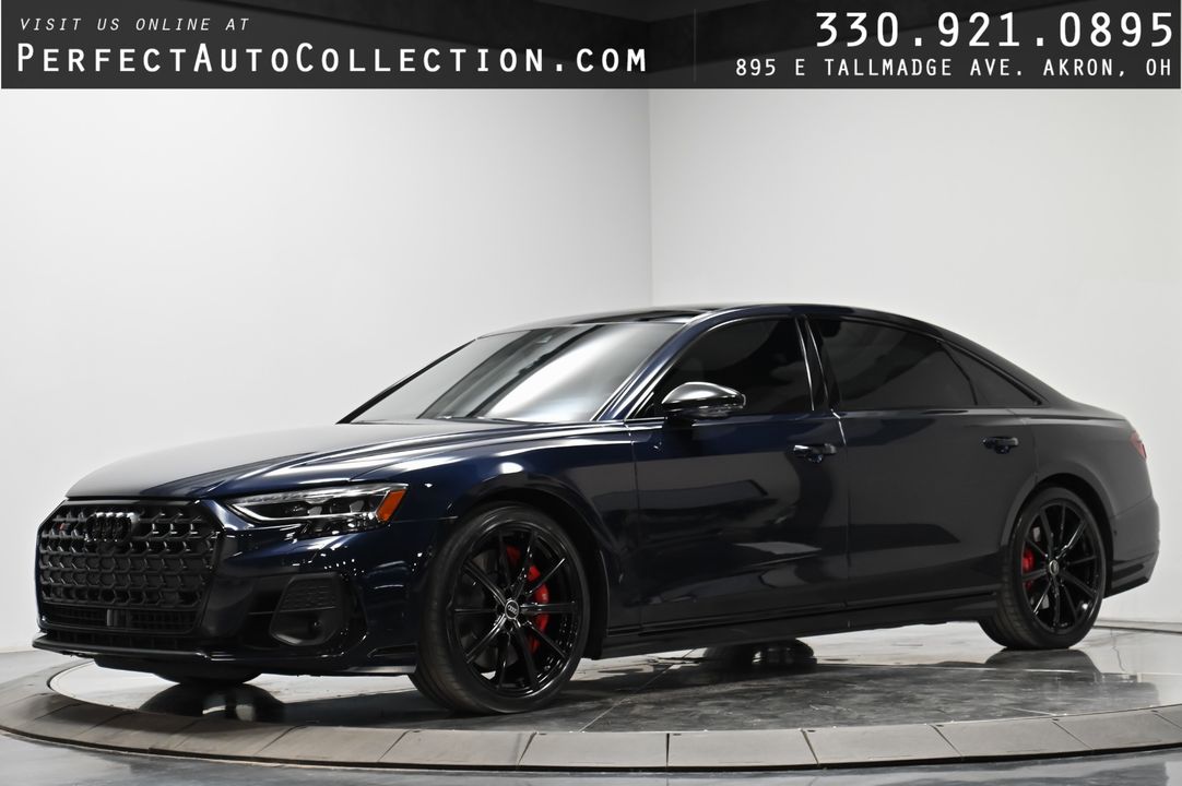2022 Audi S8