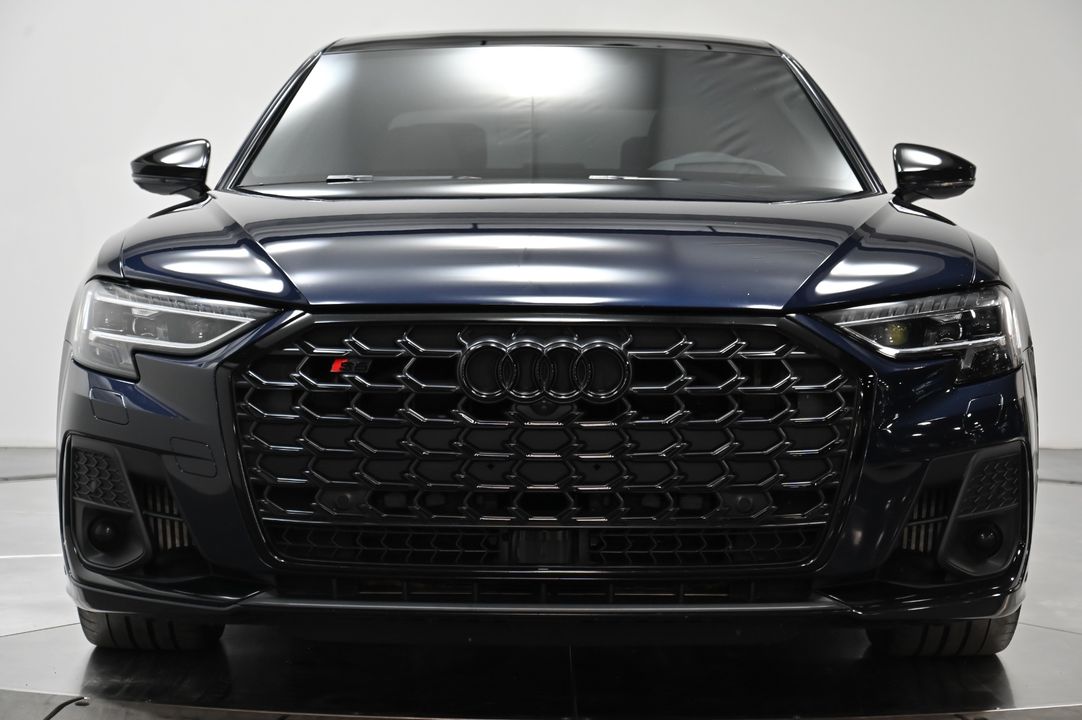 2022 Audi S8