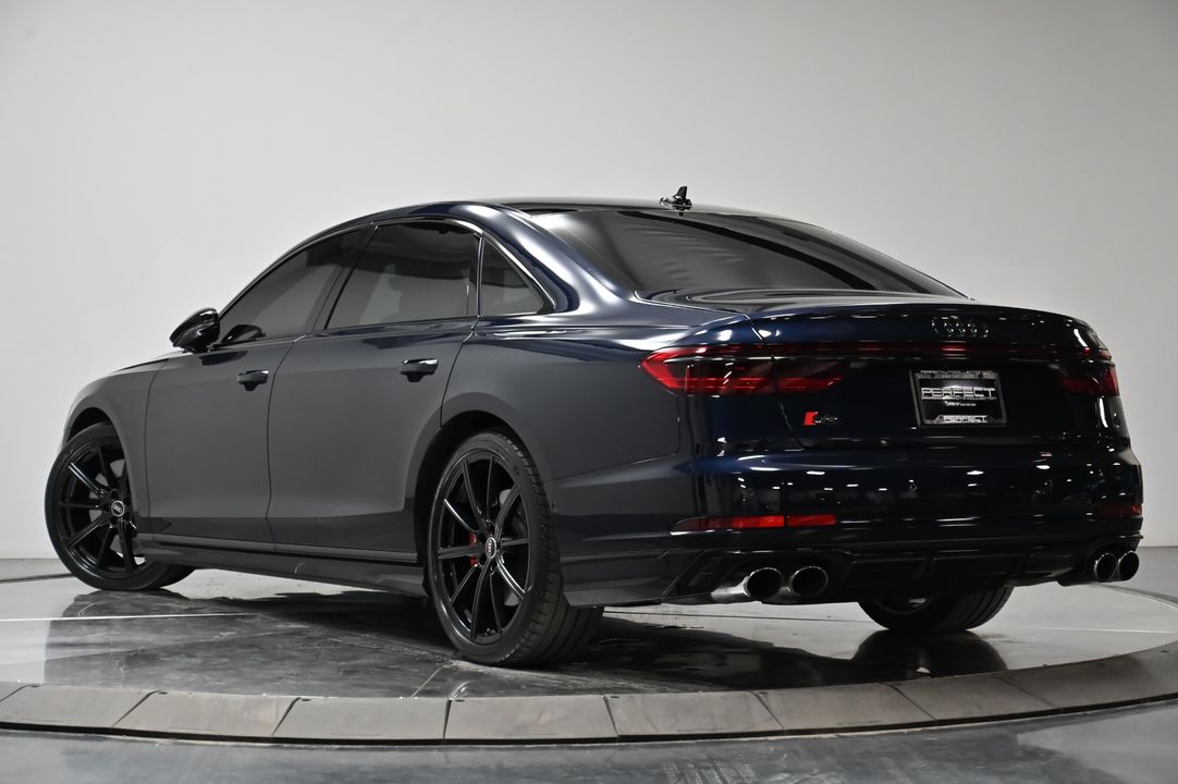 2022 Audi S8