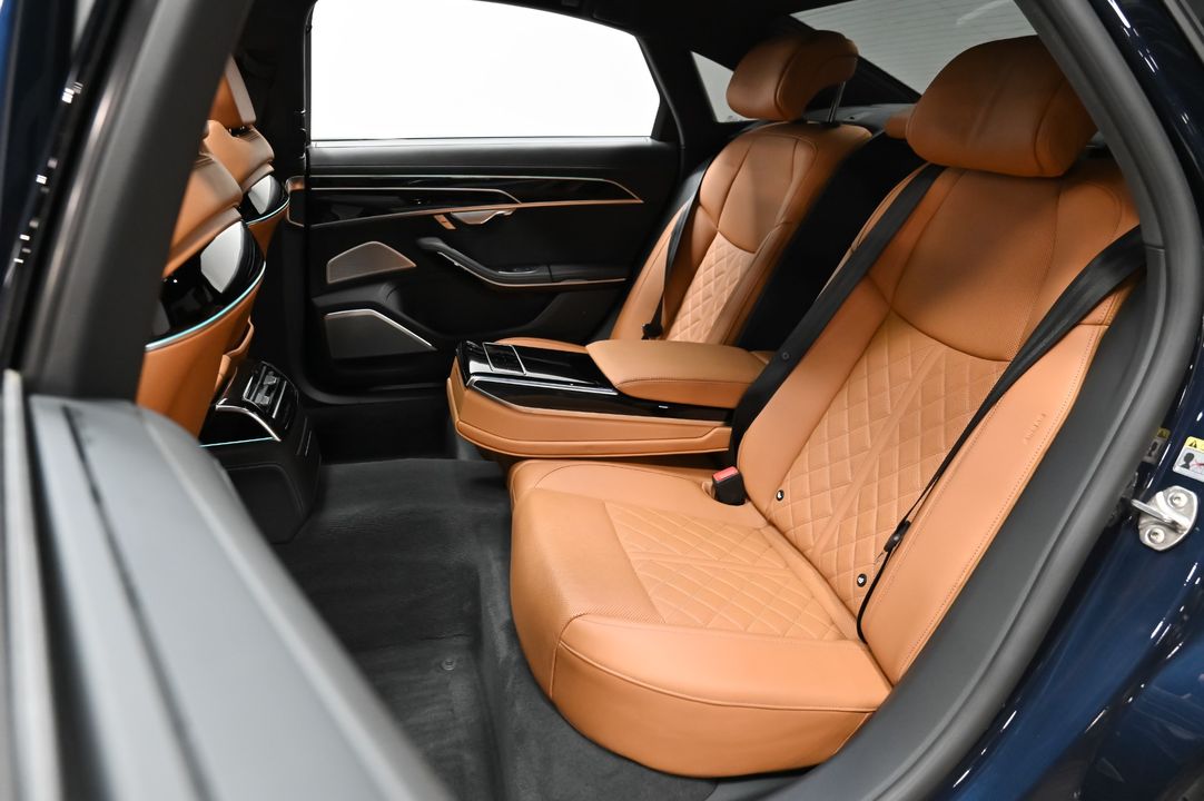 2022 Audi S8
