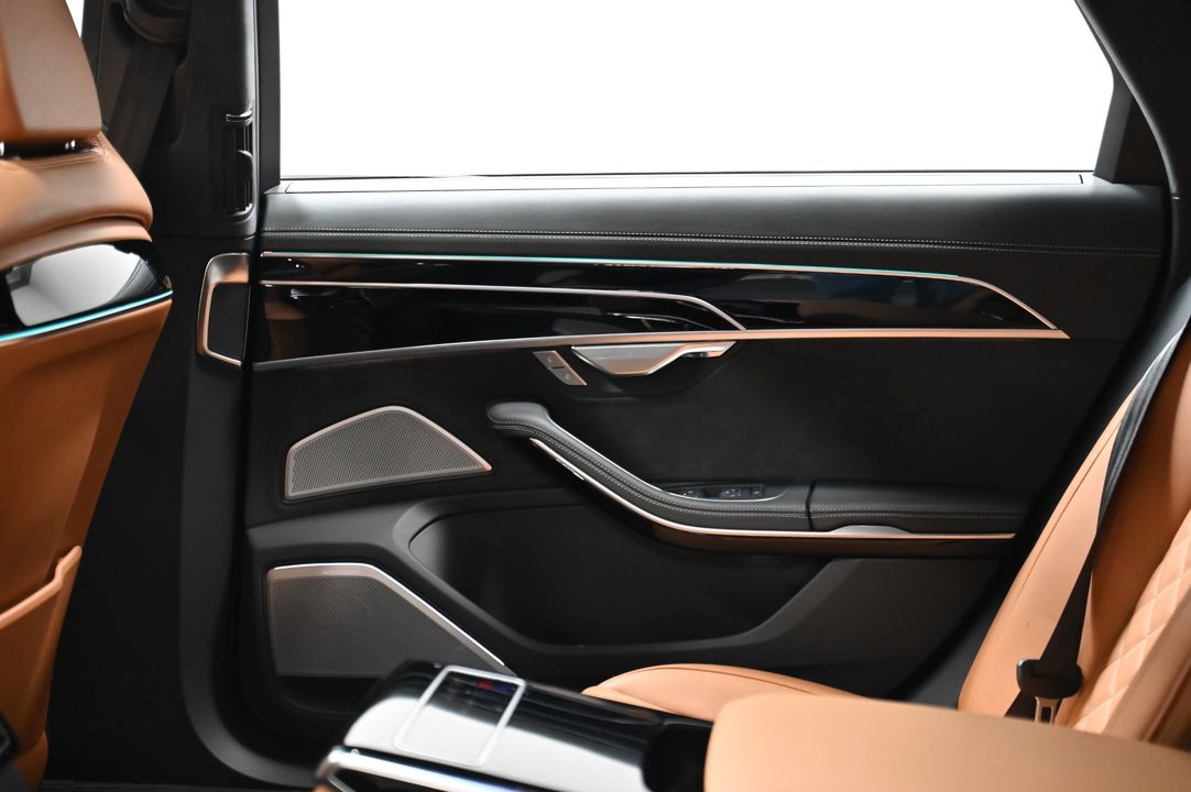 2022 Audi S8