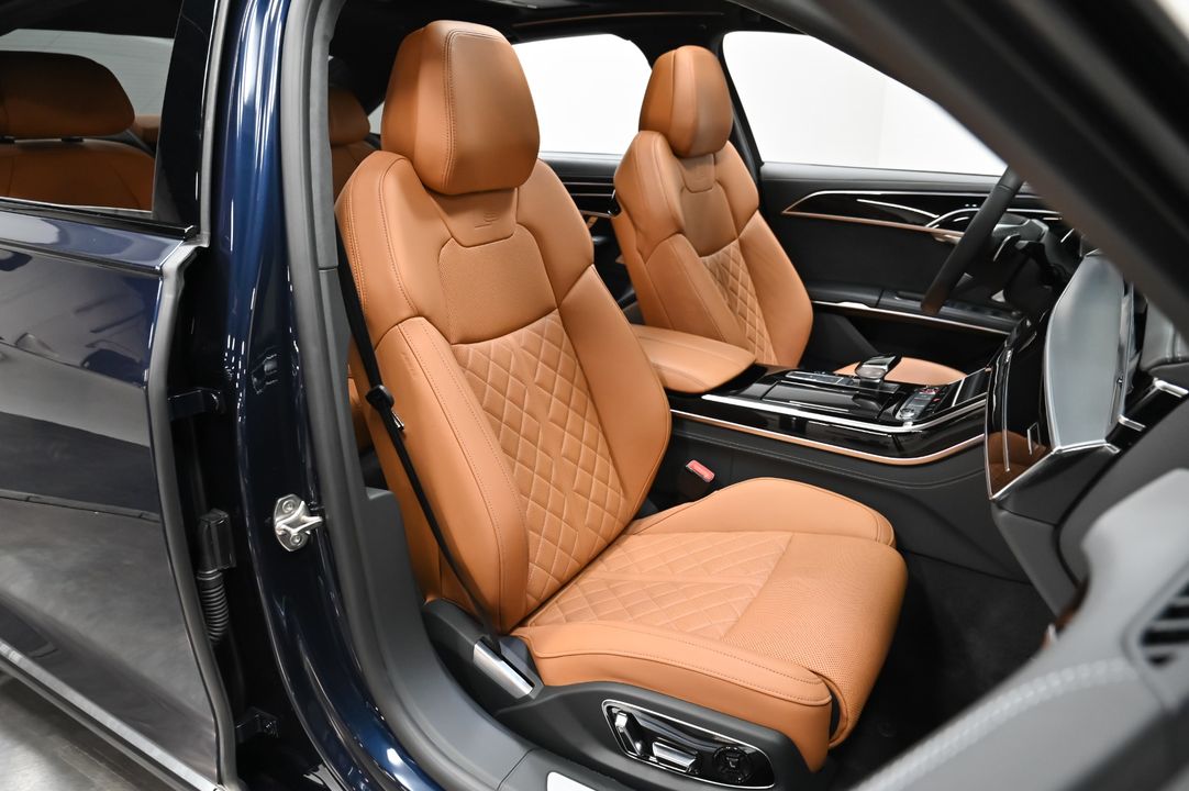 2022 Audi S8