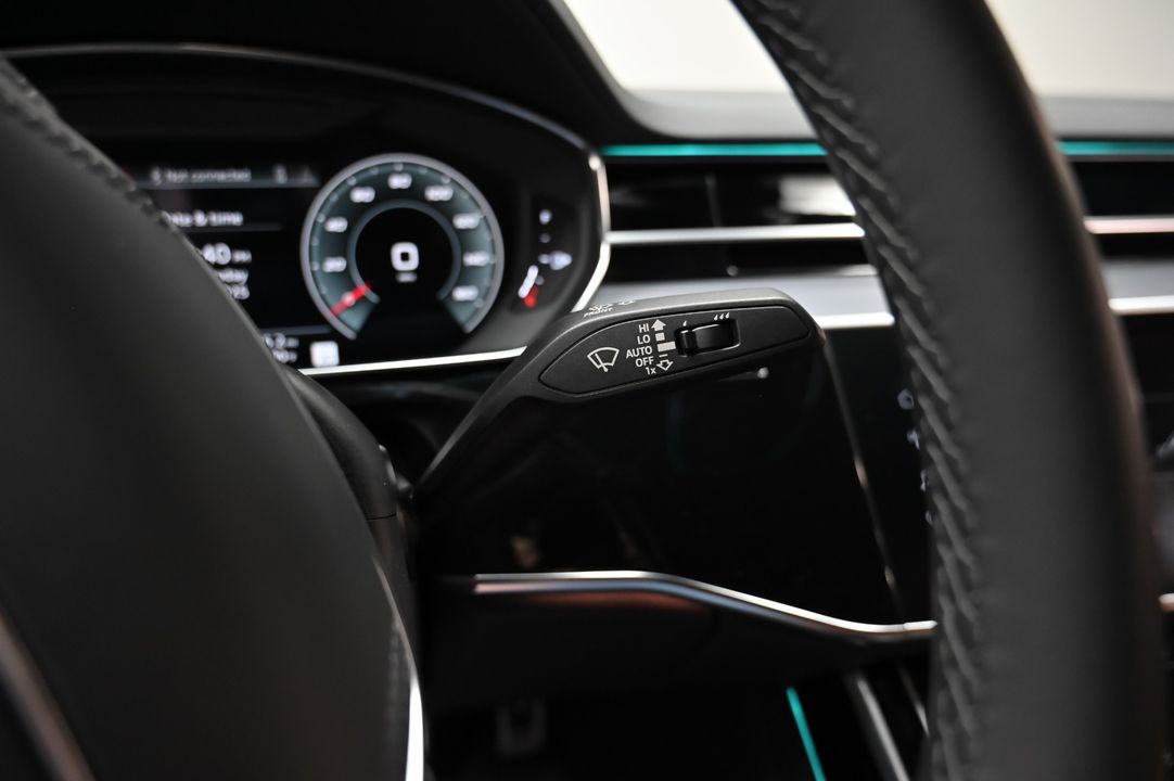 2022 Audi S8