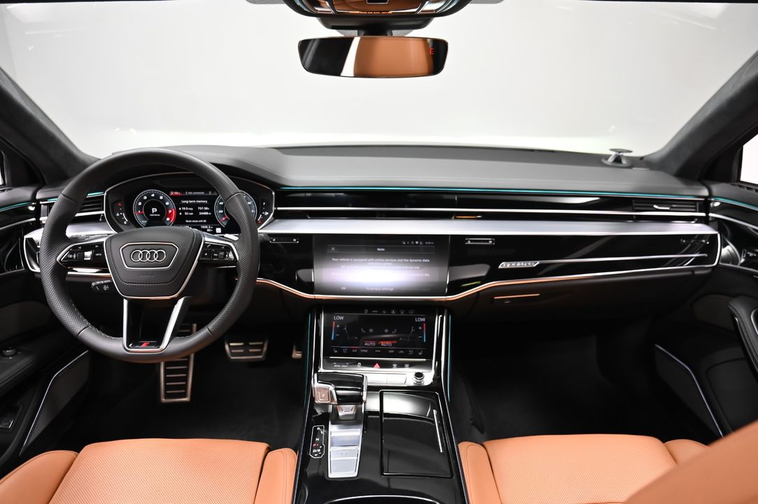 2022 Audi S8