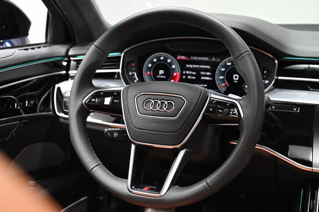 2022 Audi S8