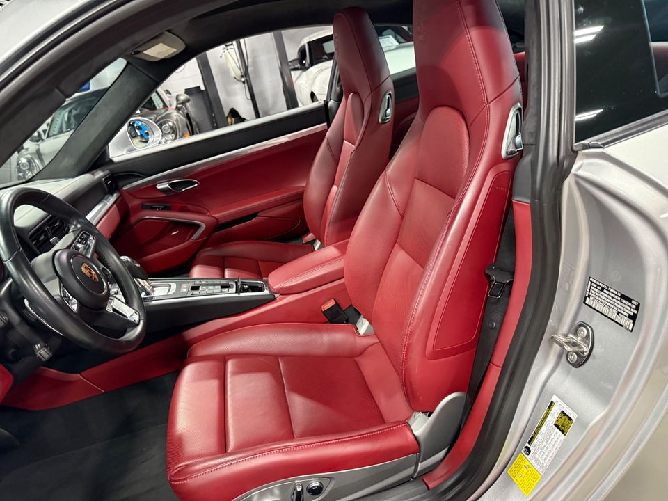 2018 PORSCHE 911 TURBO