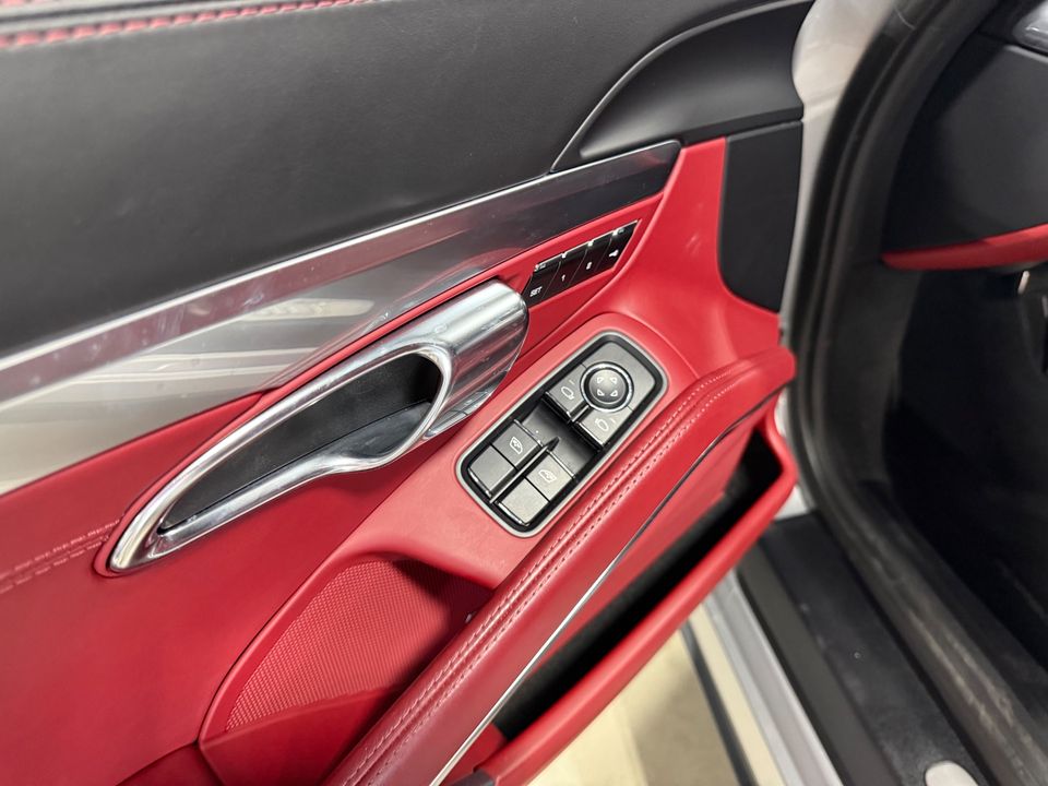 2018 PORSCHE 911 TURBO