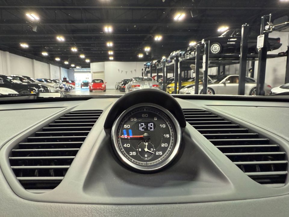 2018 PORSCHE 911 TURBO