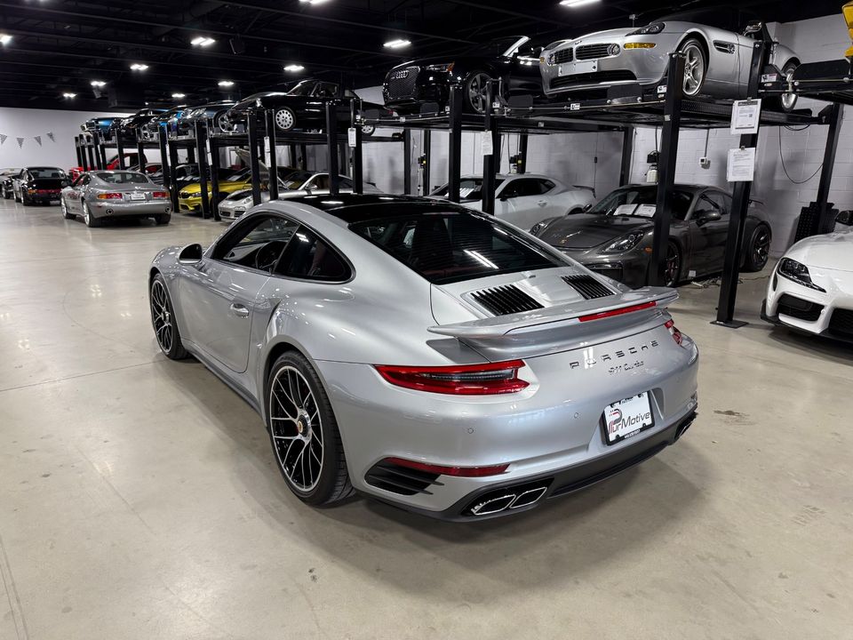 2018 PORSCHE 911 TURBO