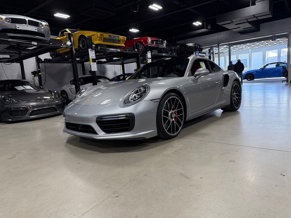2018 PORSCHE 911 TURBO
