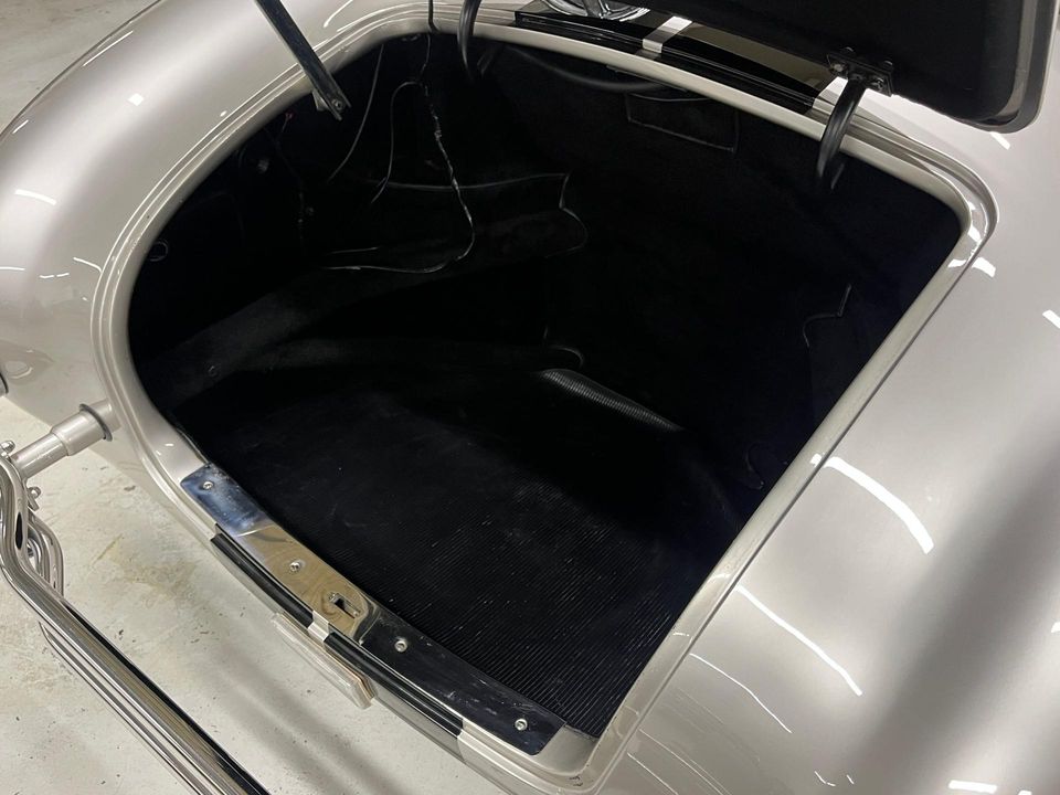 1989 AC Cobra MK IV