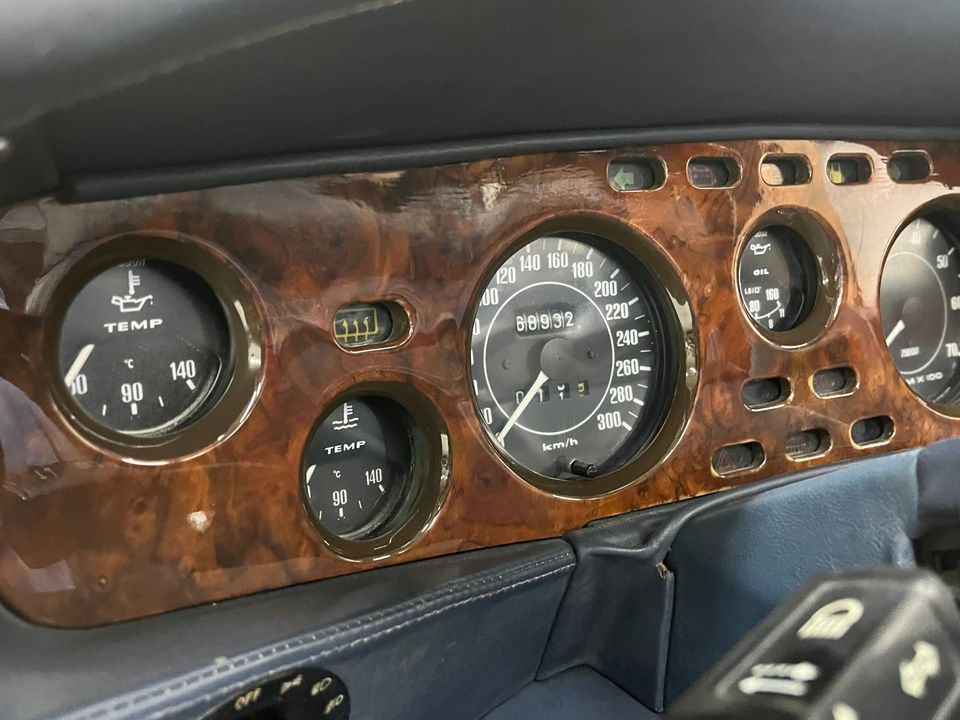 1989 Aston Martin V8 Vantage Volante 6.3L Prince of Wales Specification