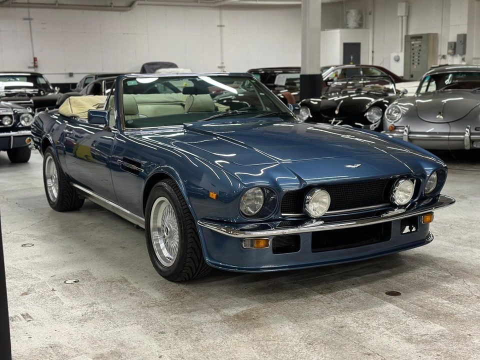 1987 Aston Martin V8 Volante
