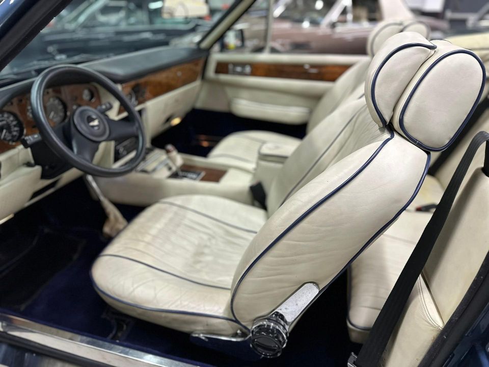 1987 Aston Martin V8 Volante