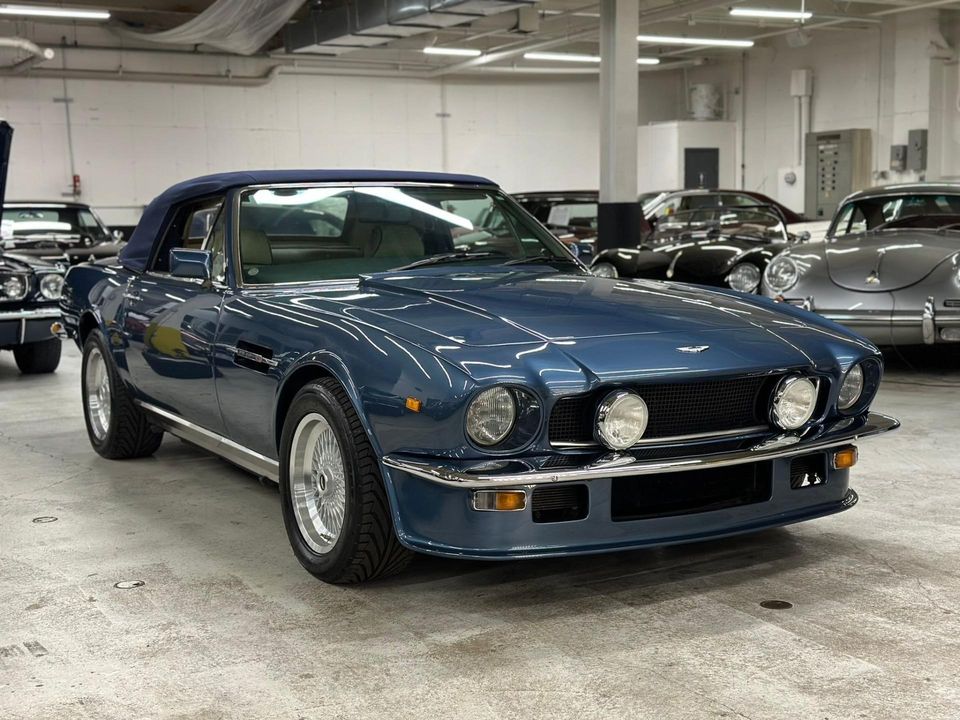 1987 Aston Martin V8 Volante