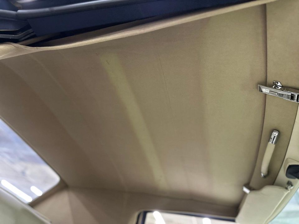 1987 Aston Martin V8 Volante