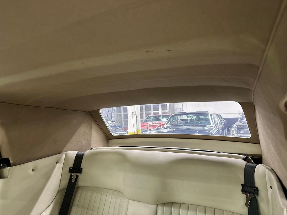 1987 Aston Martin V8 Volante