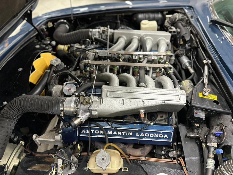 1987 Aston Martin V8 Volante