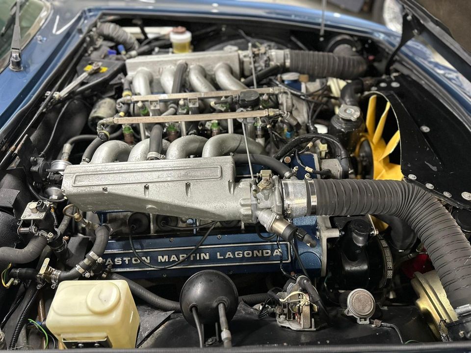 1987 Aston Martin V8 Volante