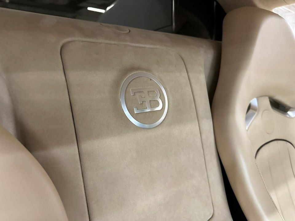 2008 Bugatti Veyron