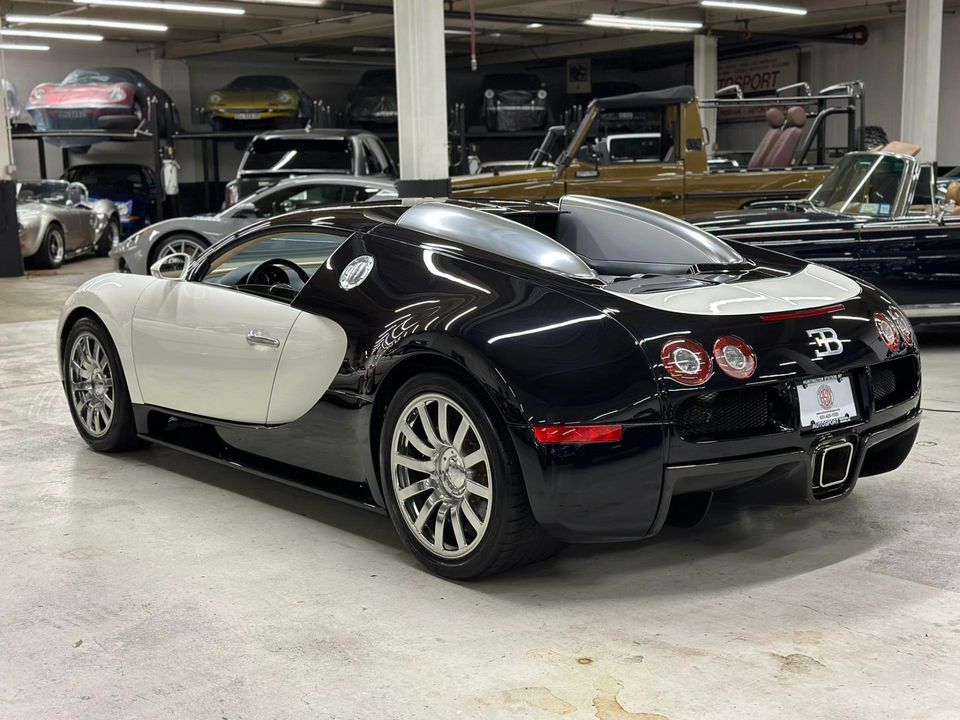 2008 Bugatti Veyron