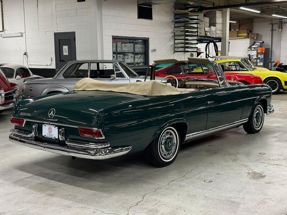 1965 Mercedes-Benz 220 SE Cabriolet