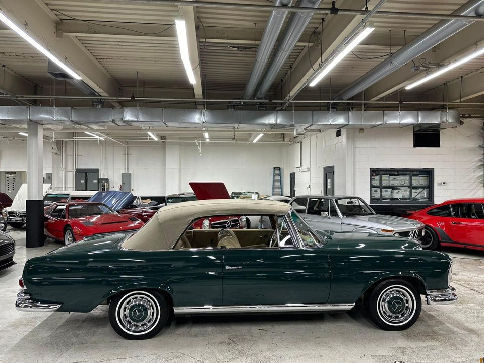1965 Mercedes-Benz 220 SE Cabriolet