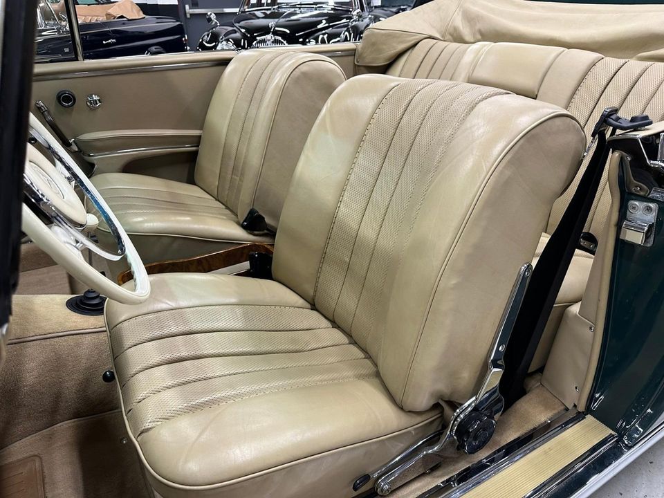 1965 Mercedes-Benz 220 SE Cabriolet