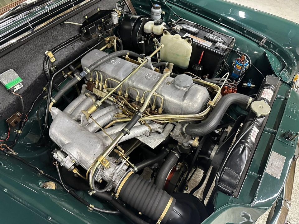 1965 Mercedes-Benz 220 SE Cabriolet