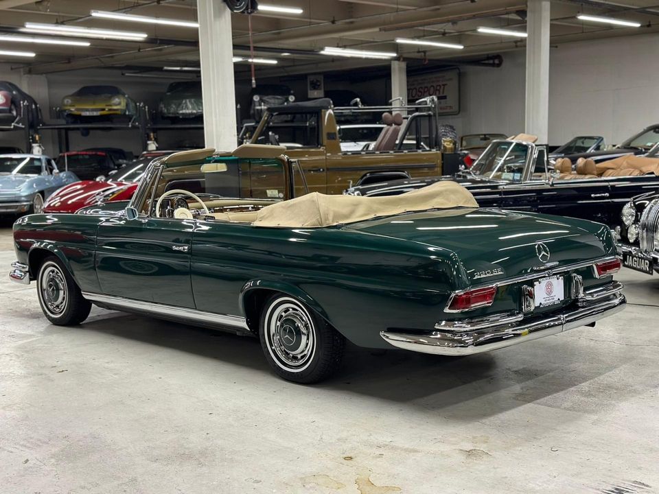 1965 Mercedes-Benz 220 SE Cabriolet
