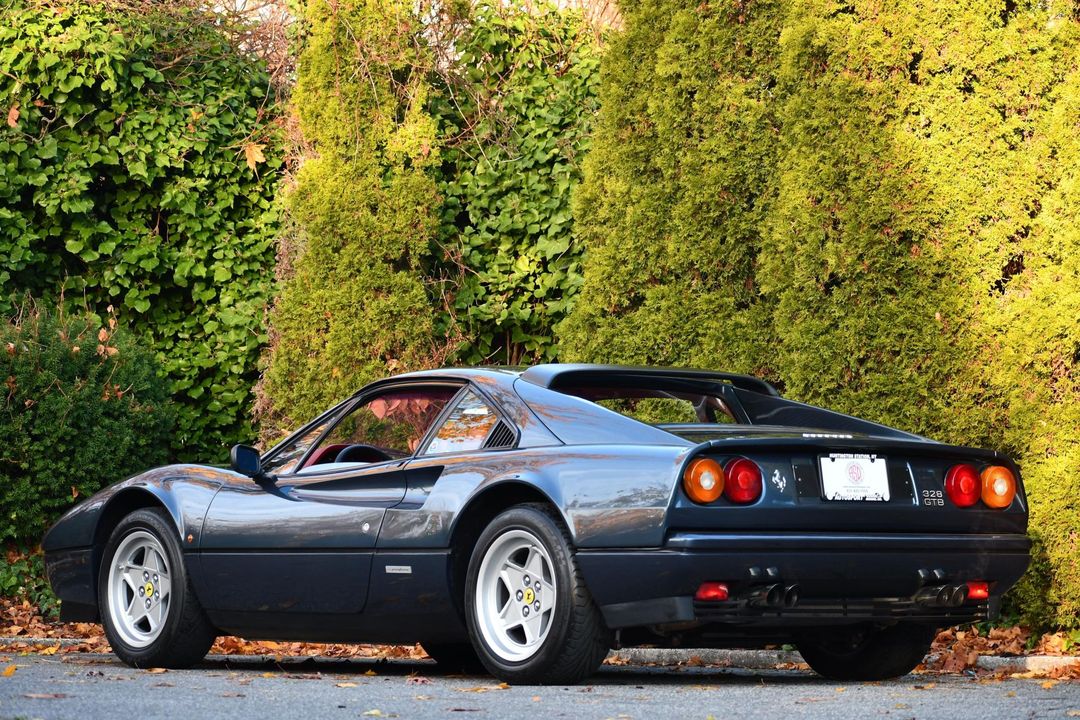 1986 Ferrari 328 GTB