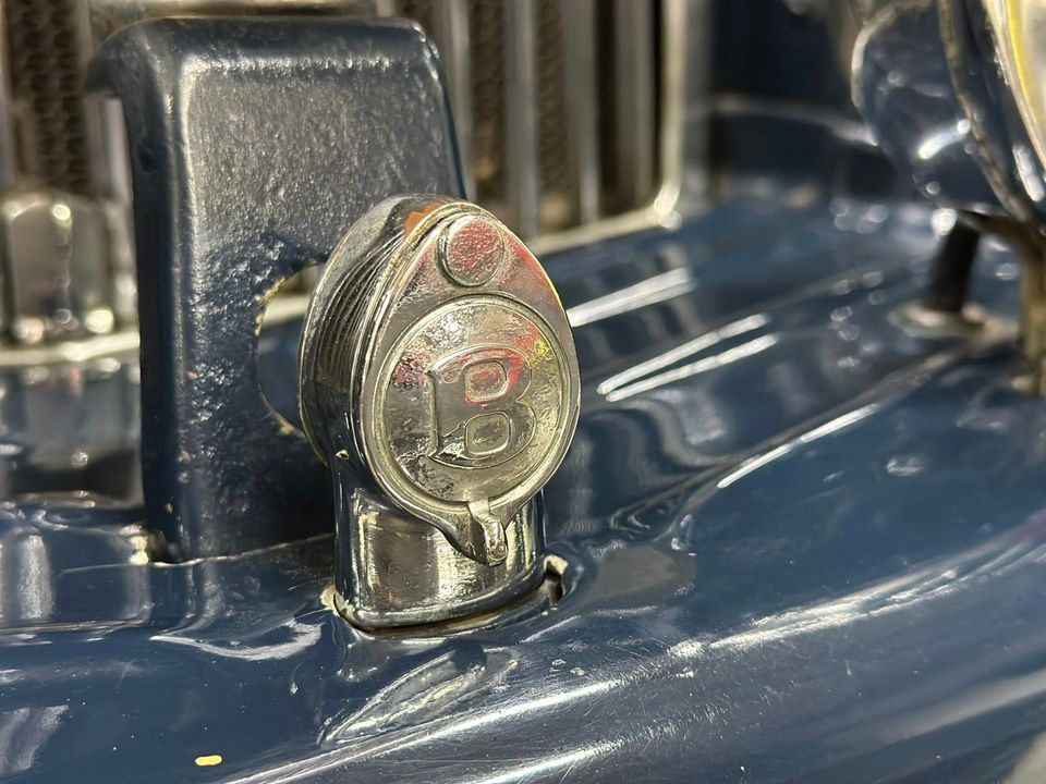 1938 Bentley 4.25 Liter Park Ward Sports Saloon