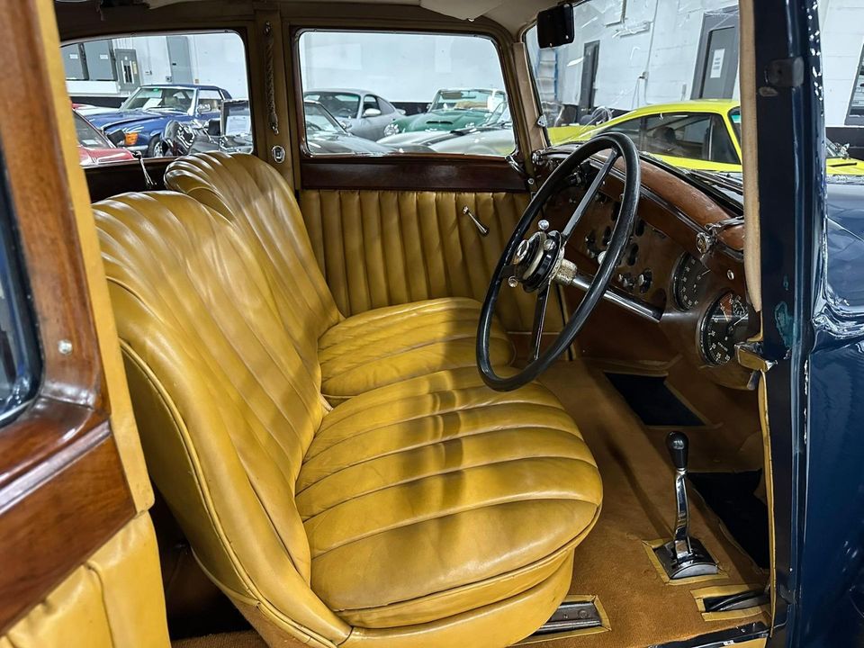 1938 Bentley 4.25 Liter Park Ward Sports Saloon