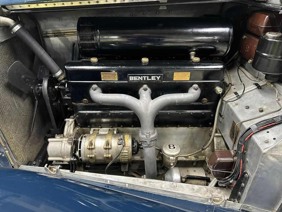 1938 Bentley 4.25 Liter Park Ward Sports Saloon