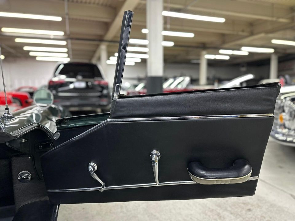 1966 Jaguar E-Type 4.2 Liter series 1 Roadster