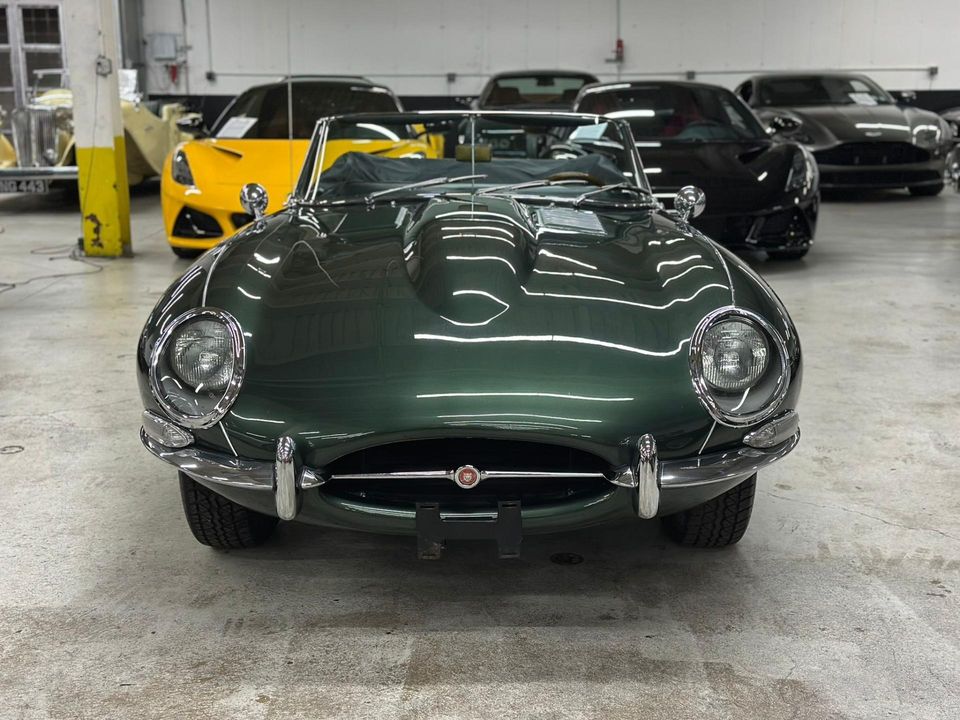 1966 Jaguar E-Type 4.2 Liter series 1 Roadster
