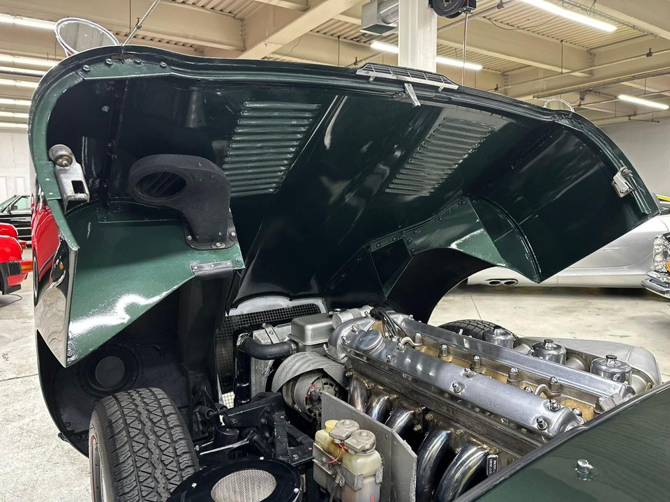 1966 Jaguar E-Type 4.2 Liter series 1 Roadster