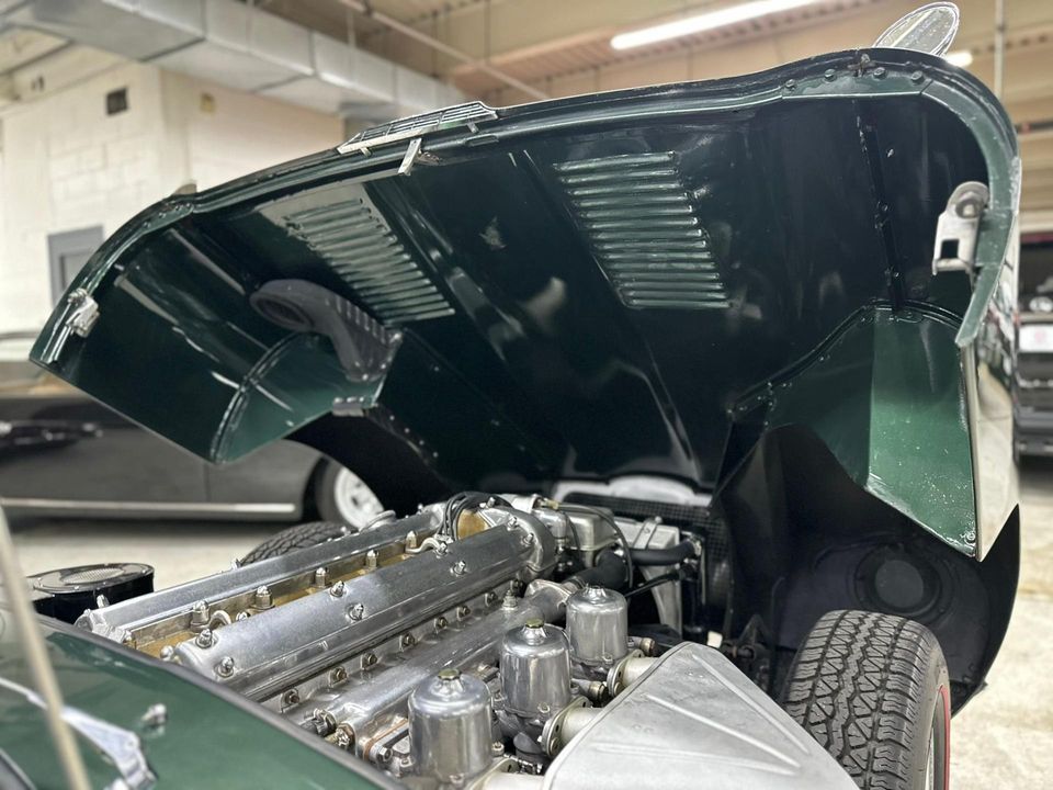 1966 Jaguar E-Type 4.2 Liter series 1 Roadster