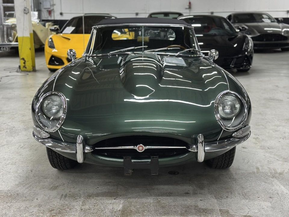 1966 Jaguar E-Type 4.2 Liter series 1 Roadster