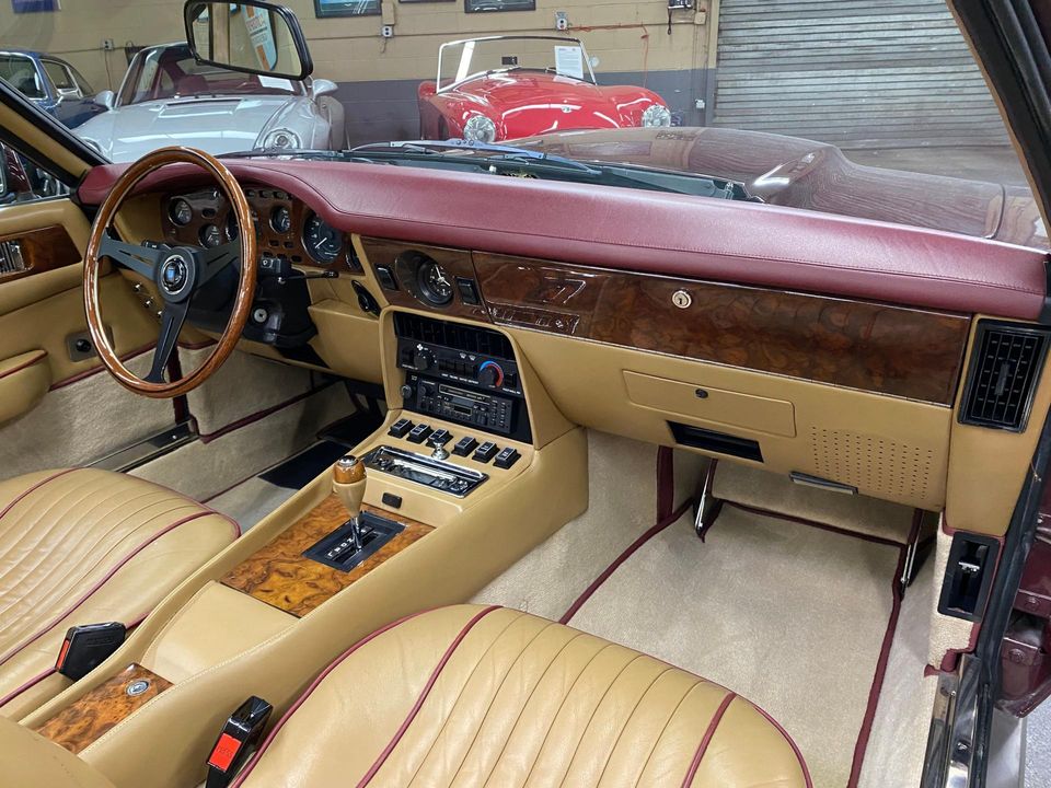 1985 Aston Martin V8 Volante