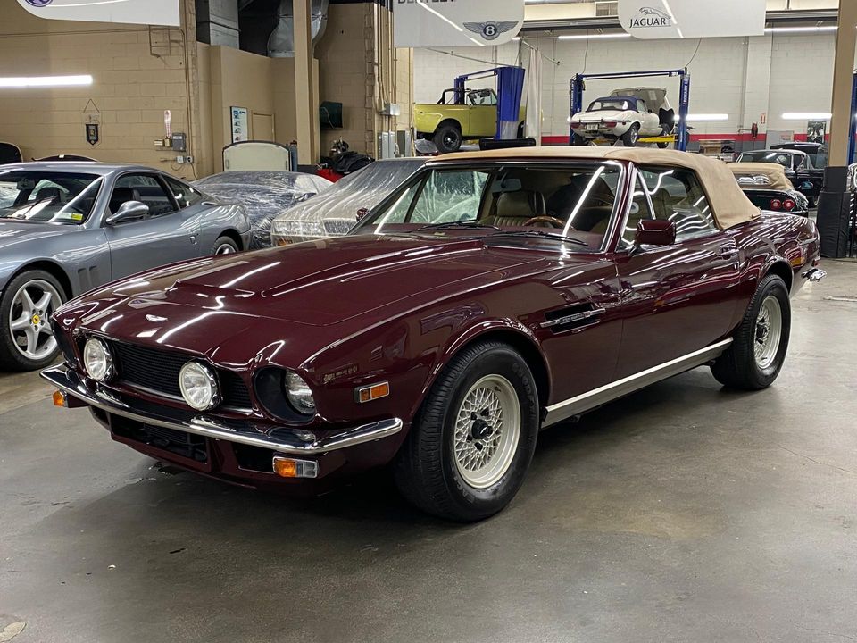 1985 Aston Martin V8 Volante