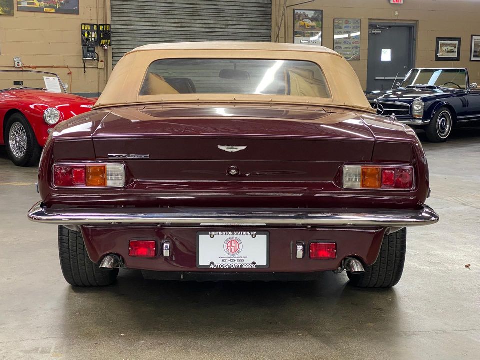 1985 Aston Martin V8 Volante