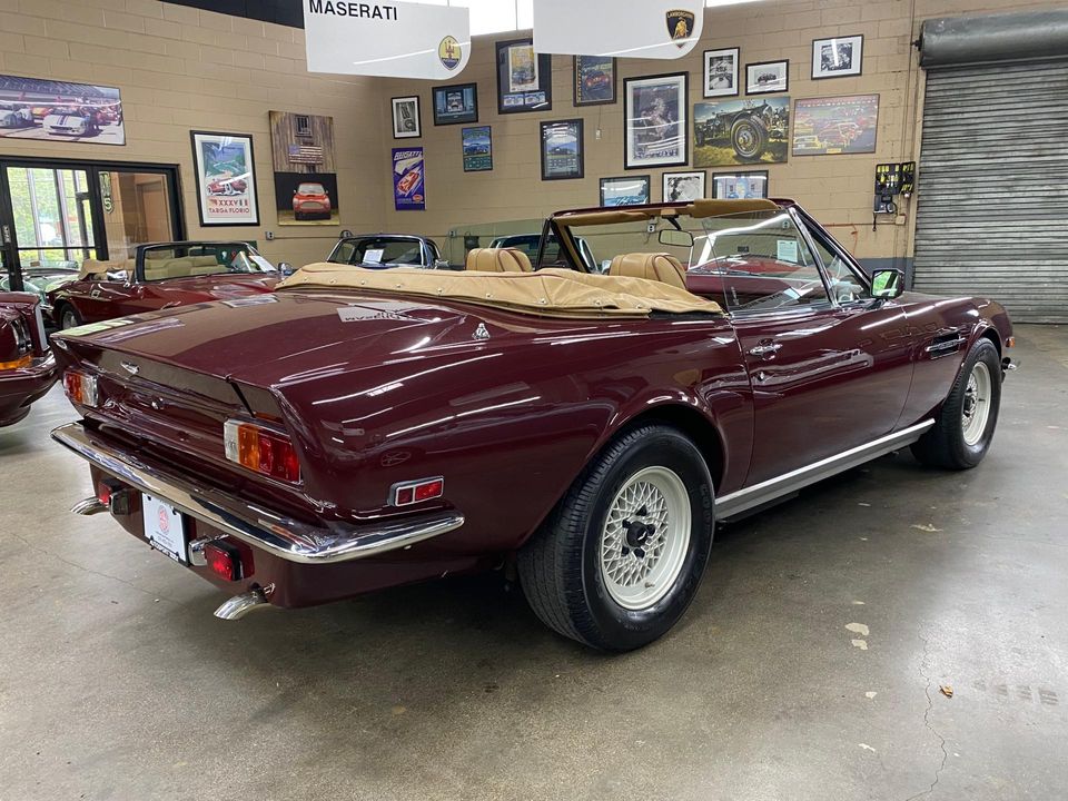 1985 Aston Martin V8 Volante