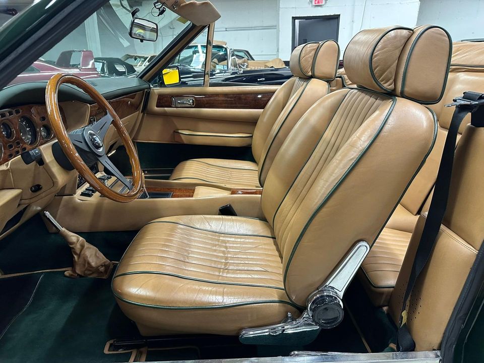 1989 Aston Martin V8 Volante