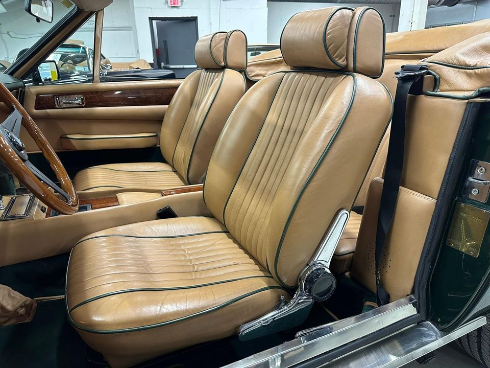 1989 Aston Martin V8 Volante