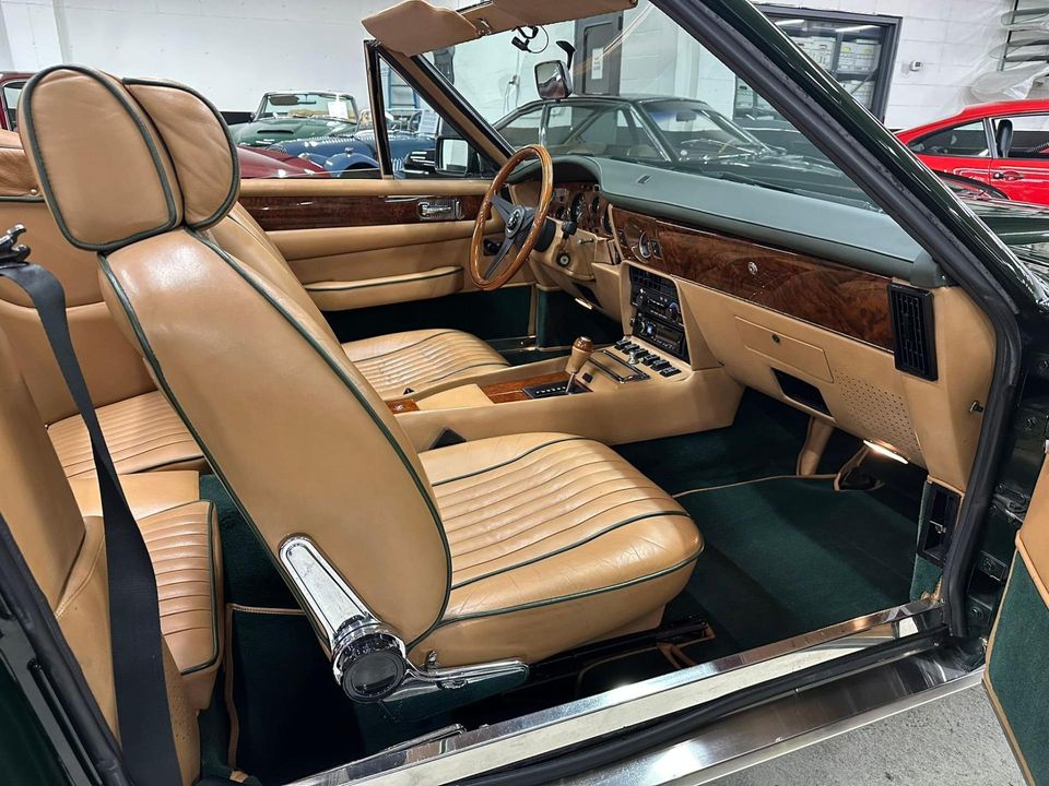 1989 Aston Martin V8 Volante